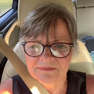 Meet your Posher, Dianne